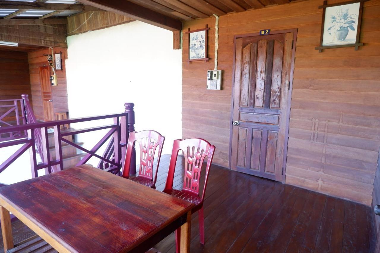 Song Lao Guesthouse ターケーク エクステリア 写真